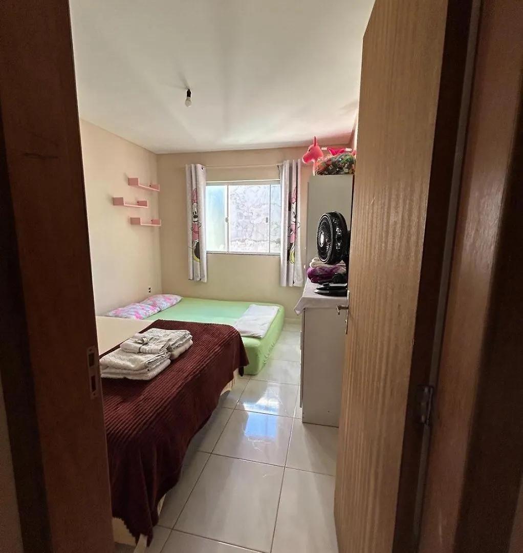 Quarto Amplo E Espaco Acomoda 4 Pessoas Proximo A Praia Camboriu Homestay